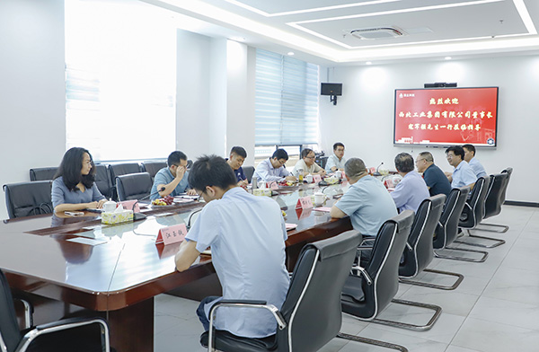 西北工業(yè)集團(tuán)黨委書記、董事長寇軍強(qiáng)一行考察頂立科技 (1).JPG